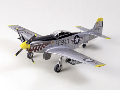 Tamiya 60754 1/72 North American F-51D Mustang™ Model samolotu do sklejania